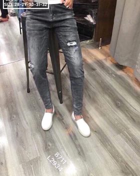 Xưởng sỉ quần jean dài nam màu xám rách nhẹ