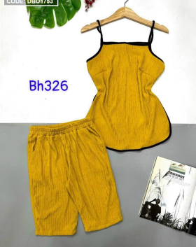 Đồ bộ lửng áo 2 dây yếm màu trơn - DBO1753