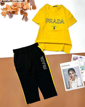 Đồ bộ quần lửng áo tay ngắn in chữ prada - DBO1996