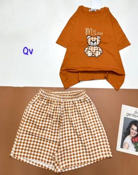 Đồ bộ quần đùi ca rô vuông áo tay ngắn in hình gấu - DBO4664