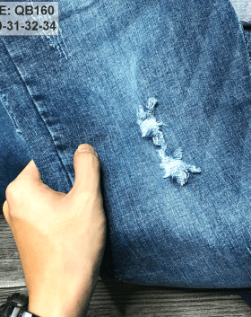 Quần jean nam cao cấp màu xanh rách nhẹ